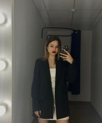 Яна